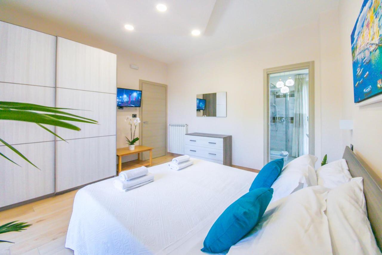 Perla Beach Stabia B&B Castellammare di Stabia Bagian luar foto