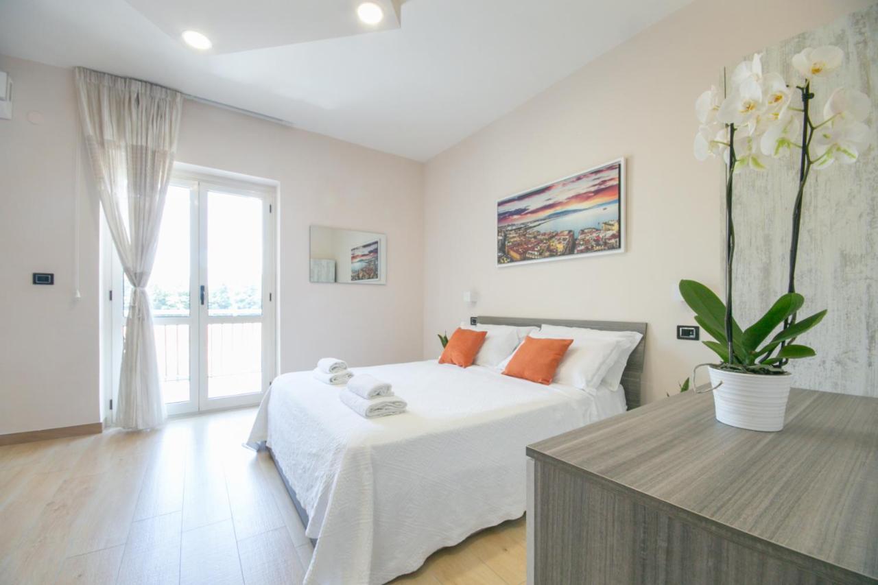 Perla Beach Stabia B&B Castellammare di Stabia Bagian luar foto
