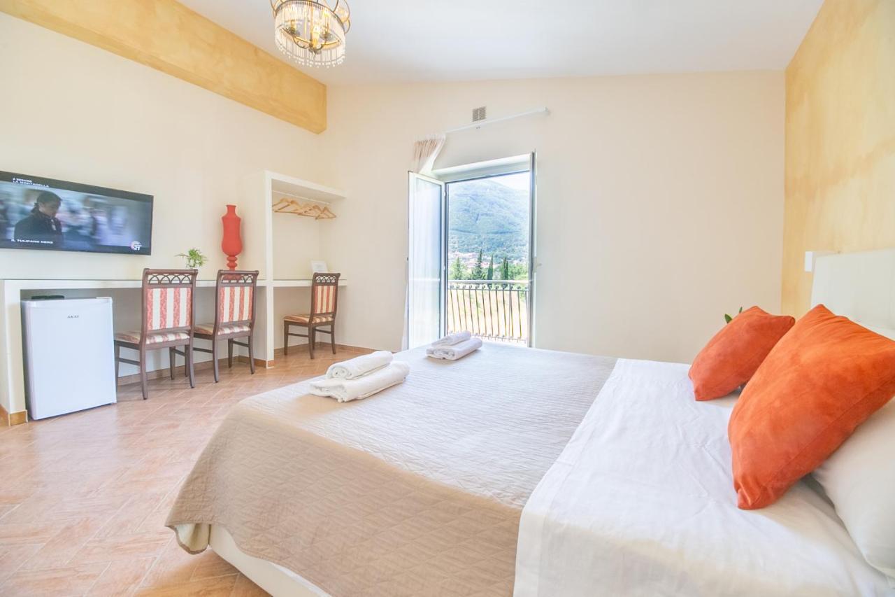 Perla Beach Stabia B&B Castellammare di Stabia Bagian luar foto