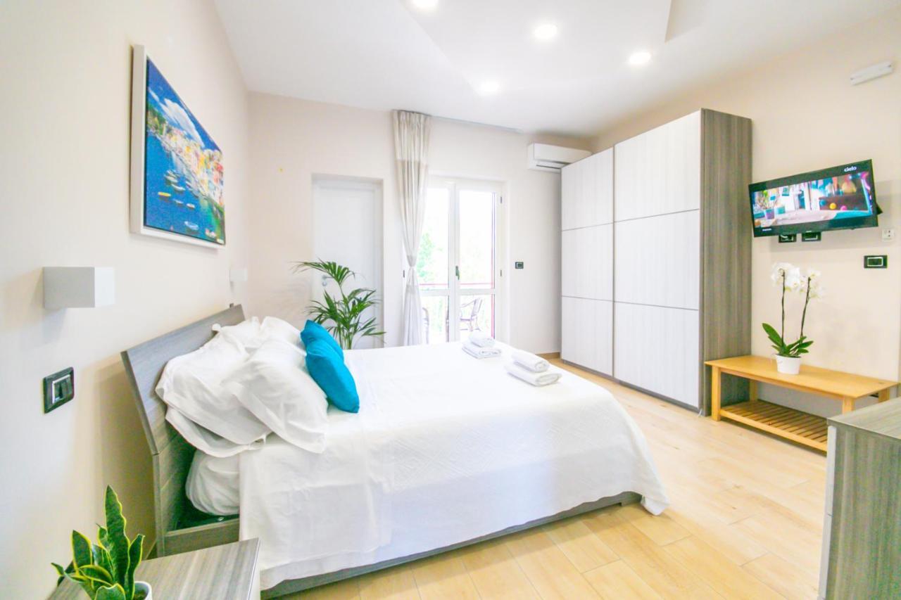 Perla Beach Stabia B&B Castellammare di Stabia Bagian luar foto
